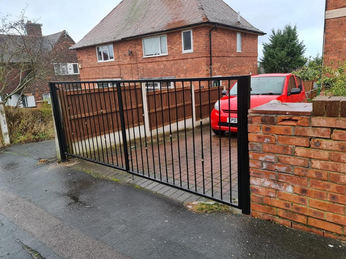 Single Metal driveway gate
