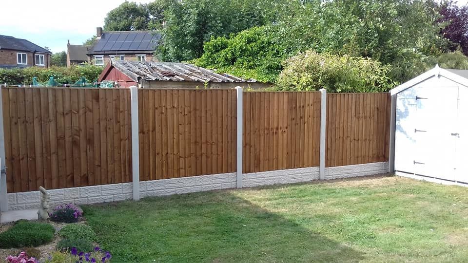 Nottingham Fencing new fence wooden fence with rock faced gravel boards in Mansfield