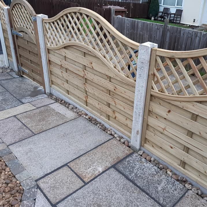 Nottingham Fencing garden fencing with arched trellis