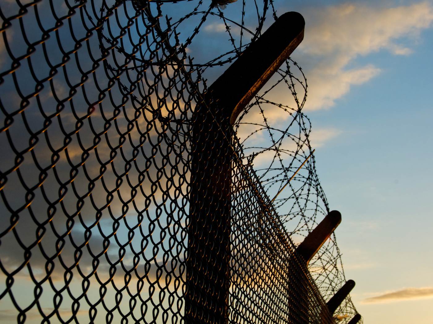 nottingham fencing Security chain link fence with barbed wire topper