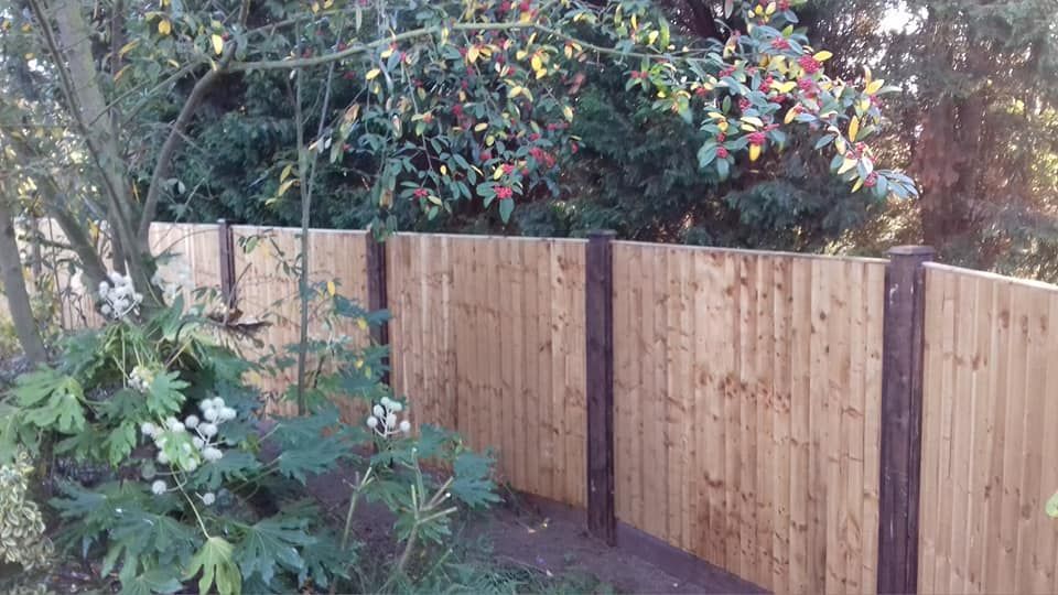 Nottingham Fencing installed garden fencing in Hucknall
