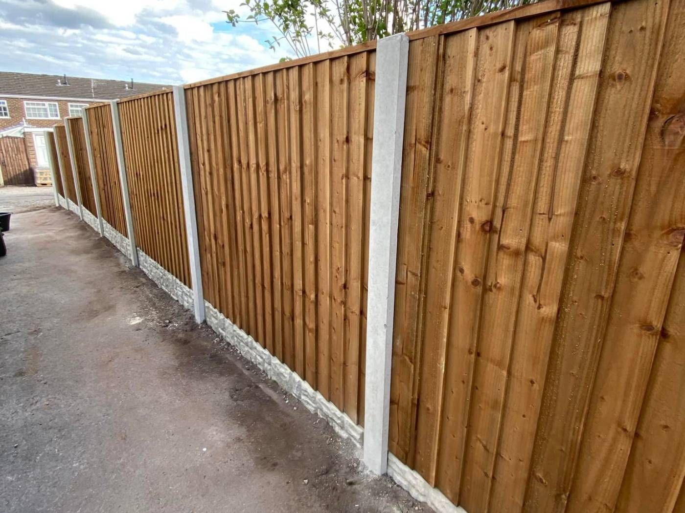 Nottingham Fencing new garden fence in Keyworth
