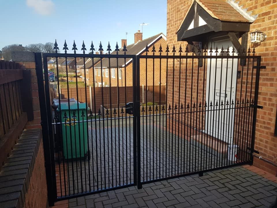 metal driveway gates with pedestrian gate in Nottingham