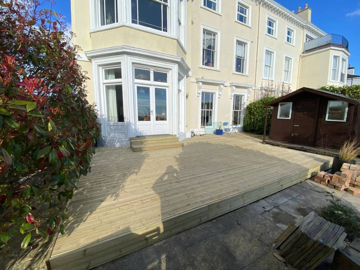 Nottingham Fencing decking installation
