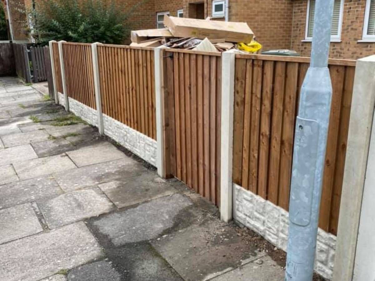 Nottingham Fencing new wooden fence with rock faced gravel boards in Wollaton
