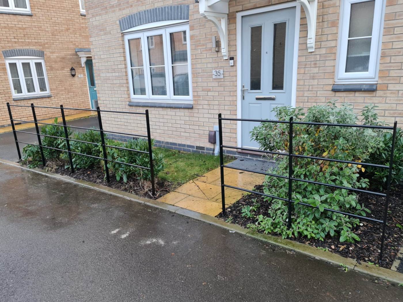 Nottingham Fencing front garden wrought iron railings