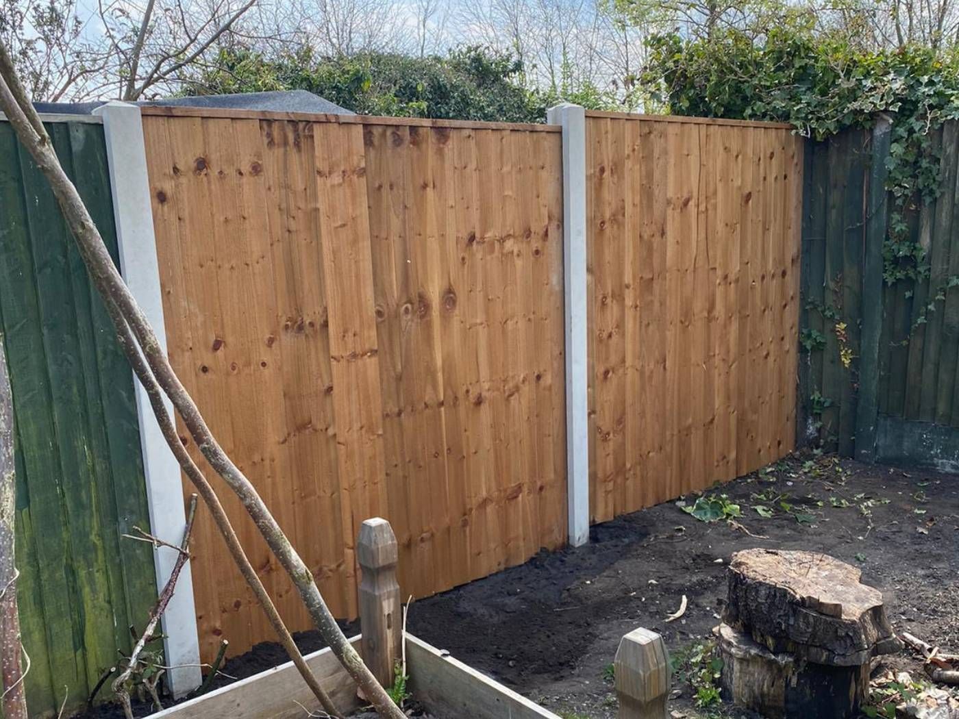 Nottingham Fencing fitted new wooden fence panels in Bulwell