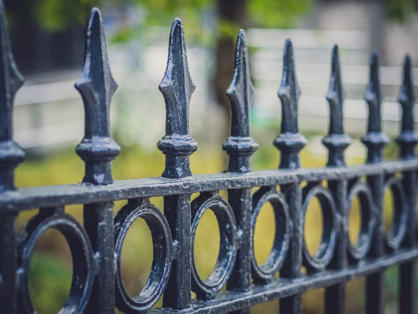 Nottingham Fencing wrought spear top Iron railings in Nottingham
