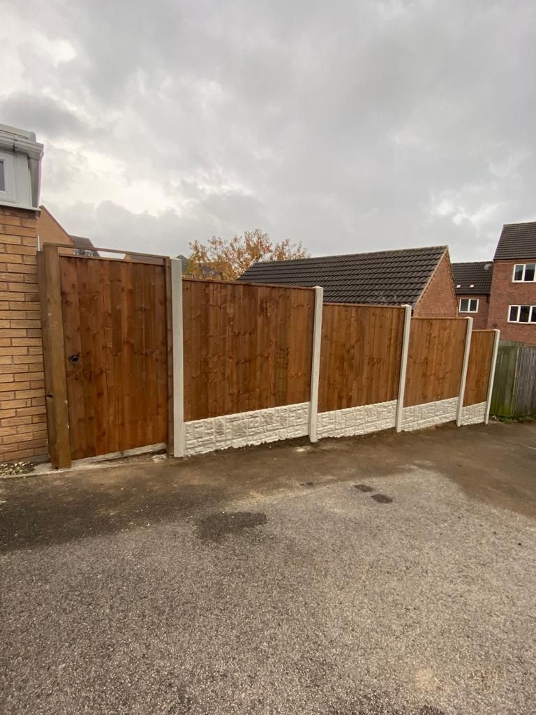 wooden gate at top of a slope in Nottingham