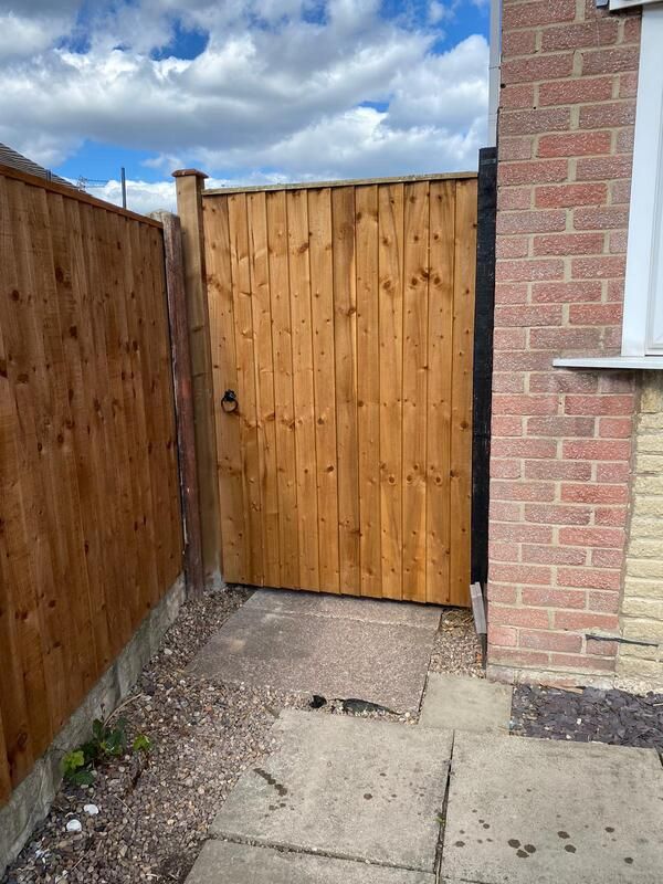 Fitted garden gate in Netherfield Nottingham