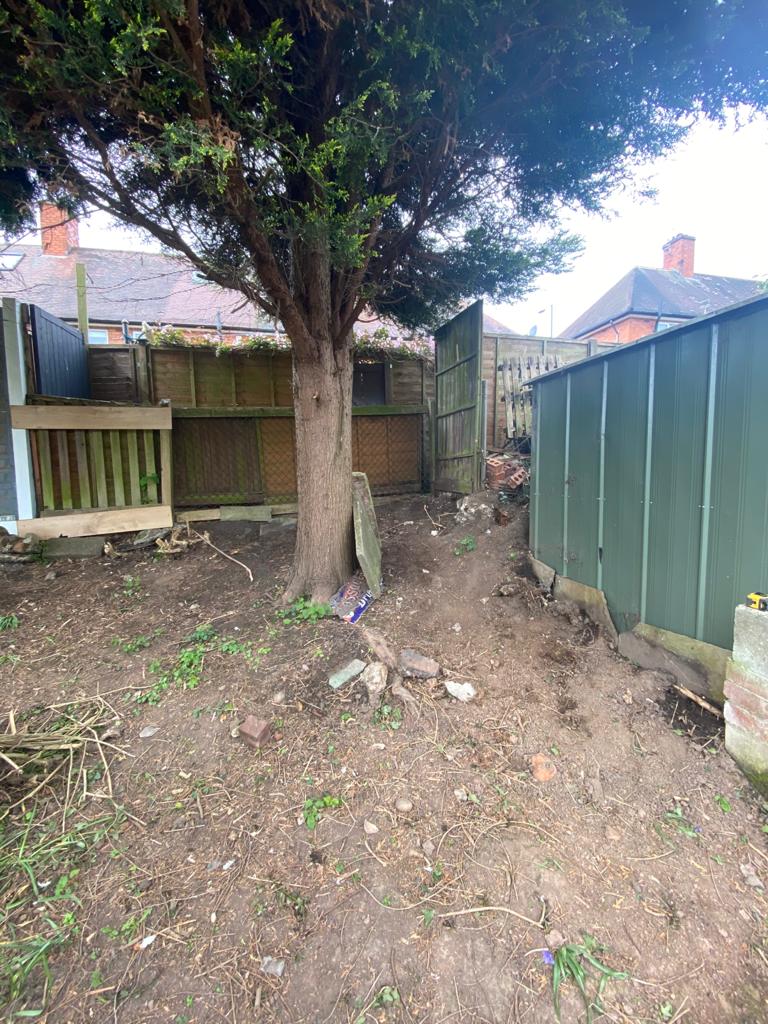 Nottingham Fencing Removal of existing fence in Bakersfield Nottingham