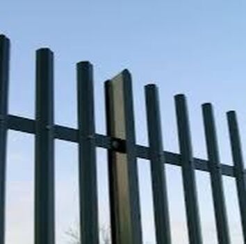 Nottingham Fencing Rounded Palisade Fencing