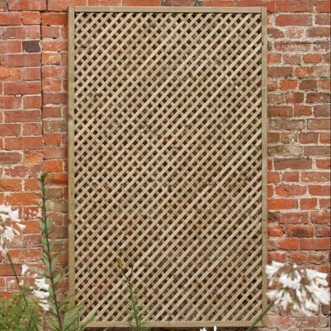 Nottingham fencing small diamond trellis