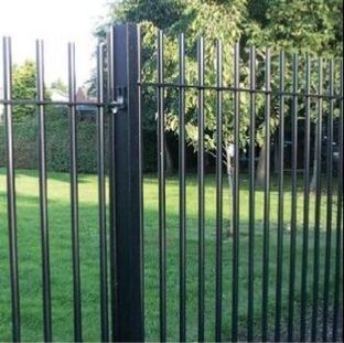 Nottingham Fencing Vertical bar security railings