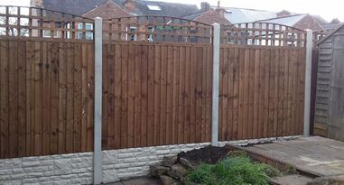 Nottingham Fencing supplying fence panels, concrete posts gravels boards and trellis