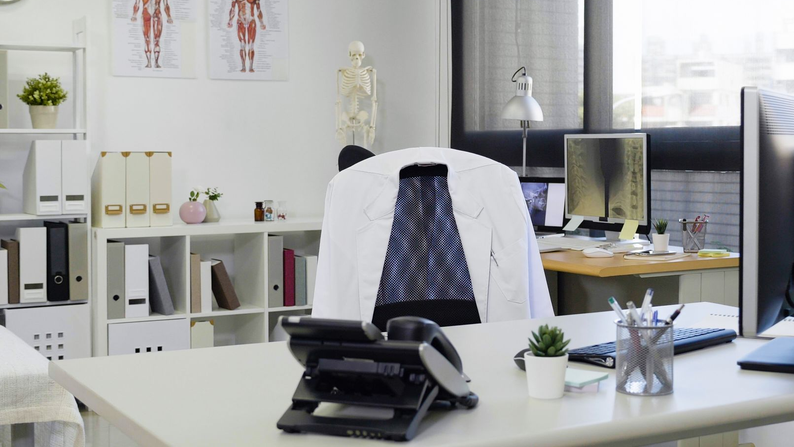 healthcare refurbished and second hand furniture for sale