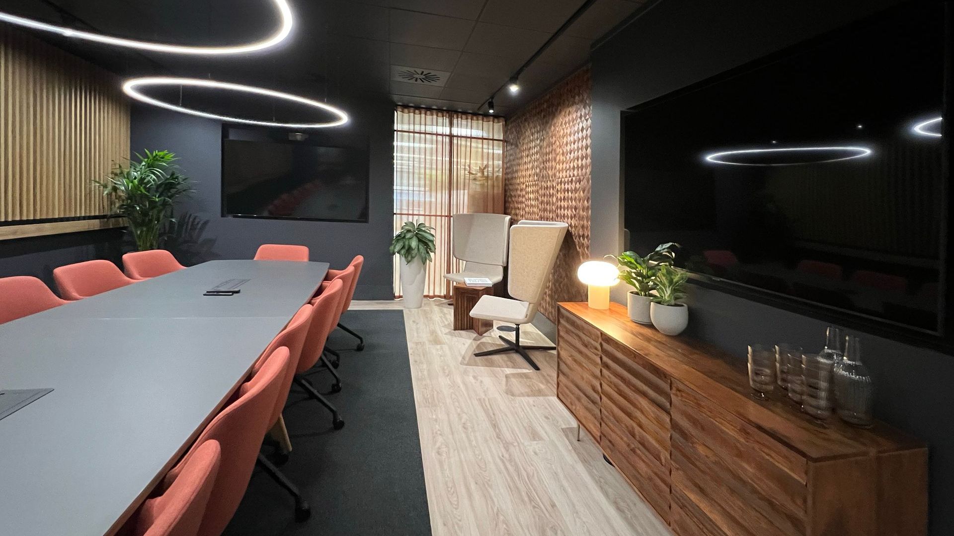 office refurbished and second hand furniture for sale