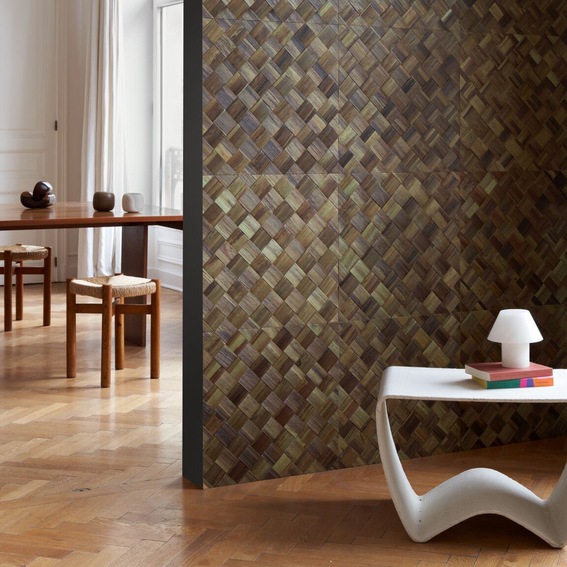 Tinto wall covering in an entryway to dining room 