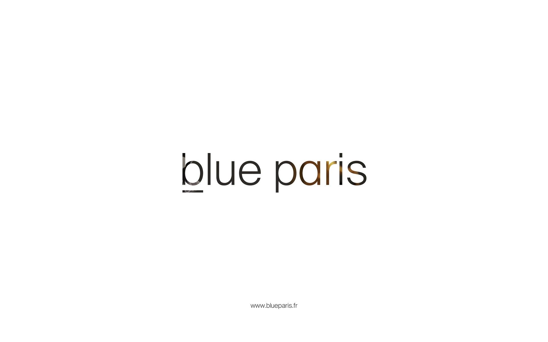 BLUE PARIS