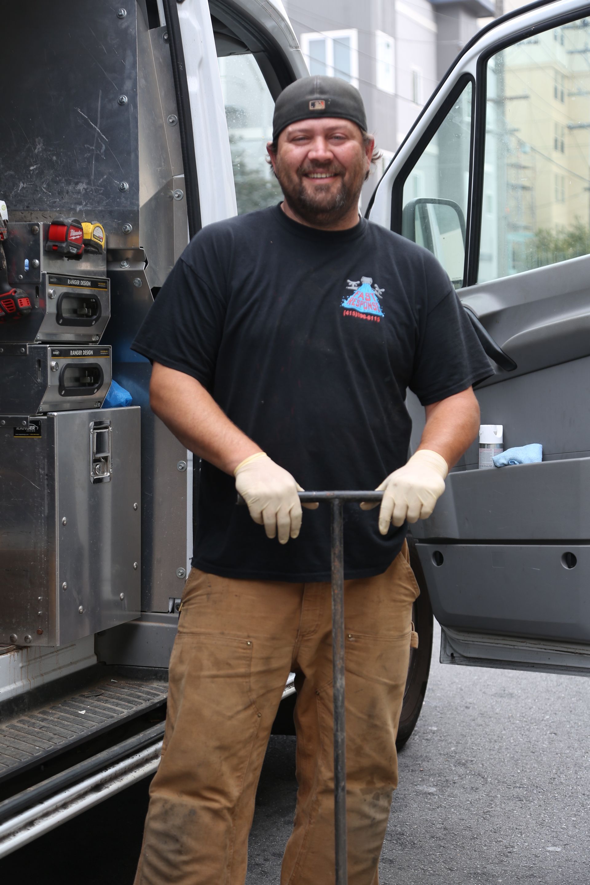 Fast Response Plumbing technician servicing a water shut off valve in San Francisco
