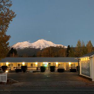 The Burney Motel Rooms
