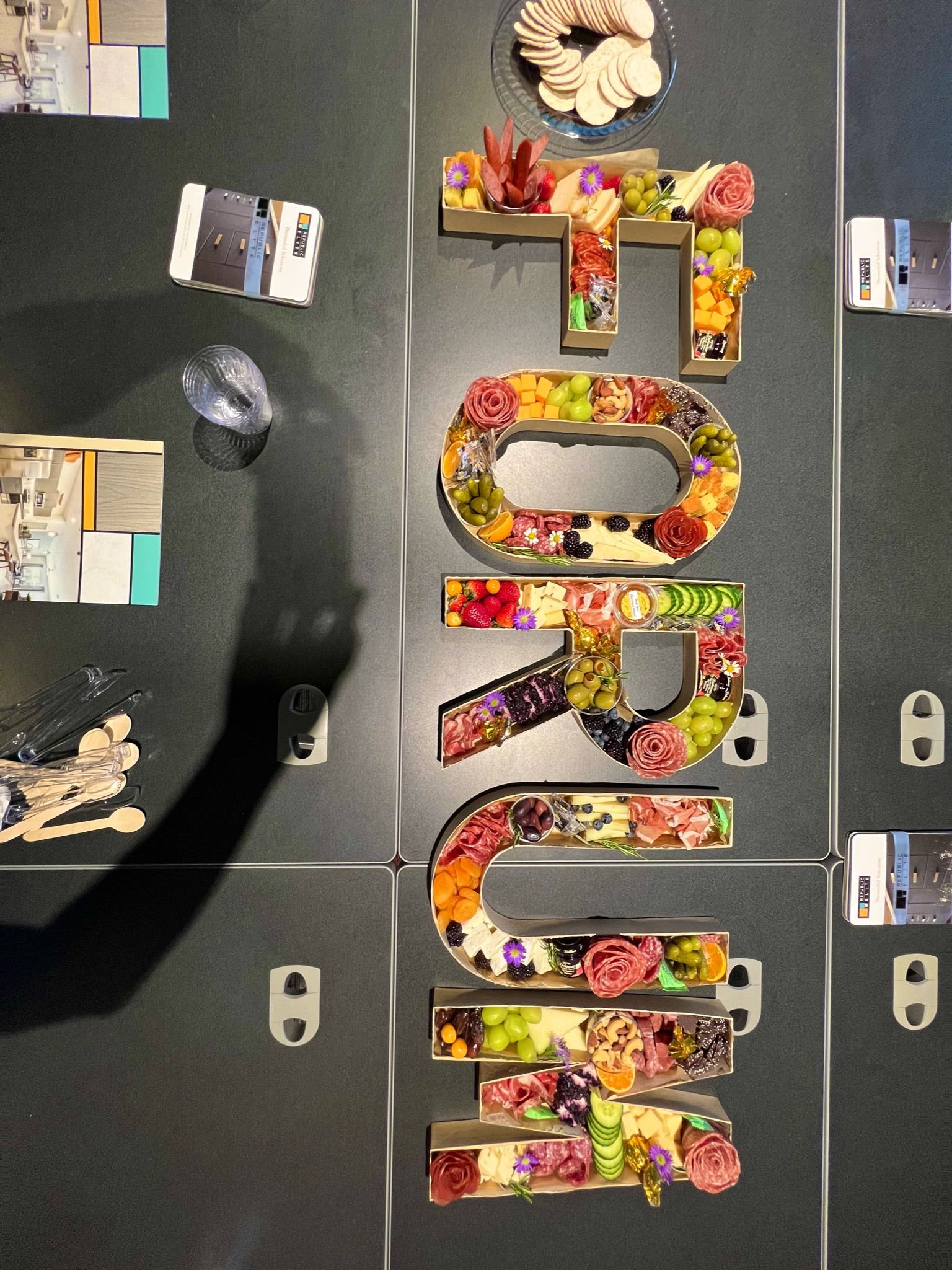 The word fruit is made out of flowers