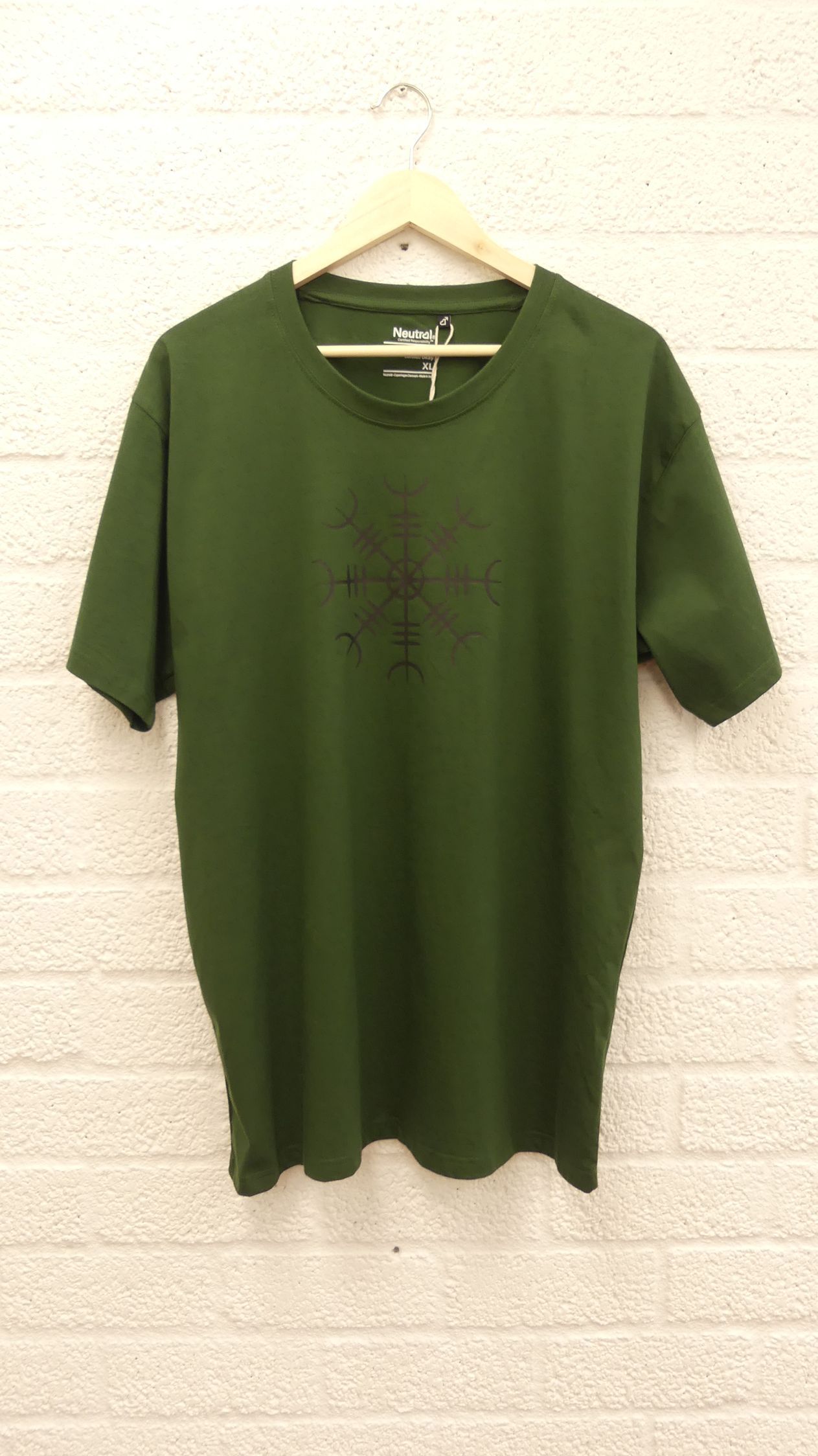 Art Shirt Aards XL flesgroen herenshirt 'Aegishjalmur - Helm of Awe'