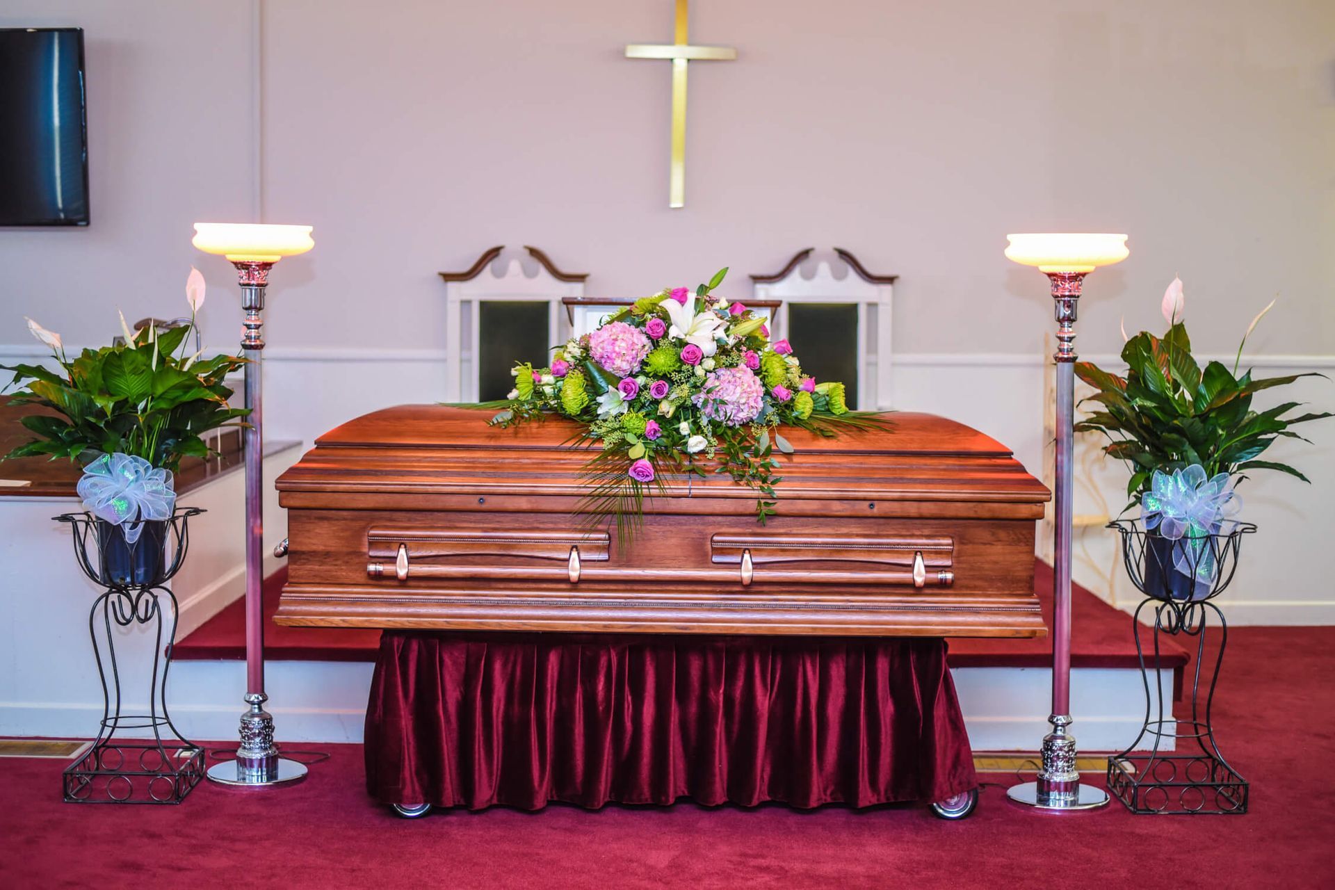 Holcomb Funeral Home, Inc