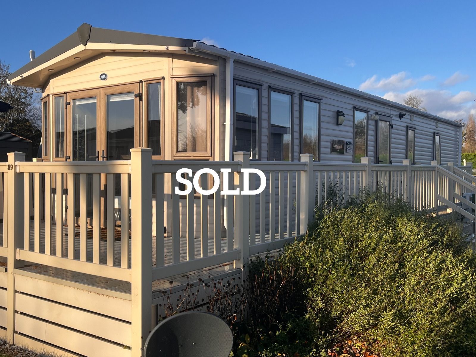 Pre-owned Crafnant Holiday Home, with decking