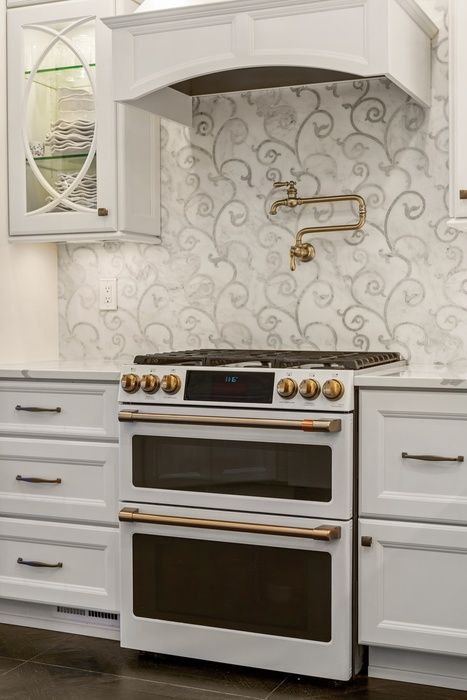 Kitchen Remodeling in Manalapan, New Jersey