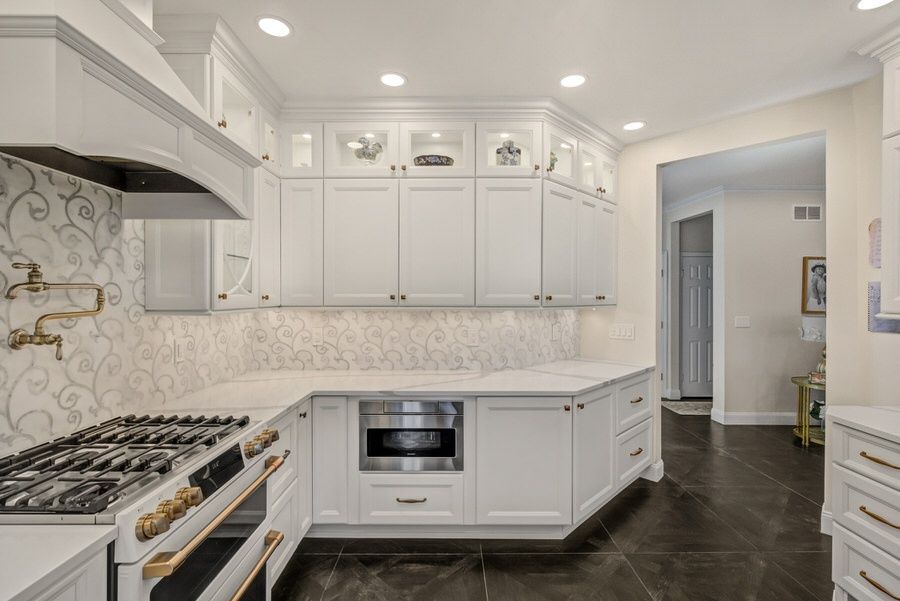 Kitchen Remodeling in Manalapan, New Jersey