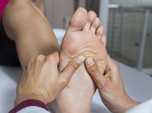 foot relaxing massage