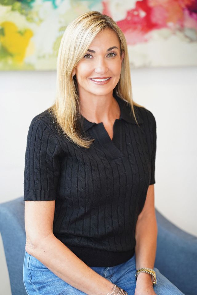 Missy Overstreet Desaloms, LCSW, CPTT, PIT | Bluffview Counseling
