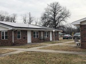 Sheldon-Apts-outside