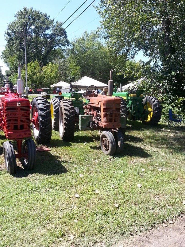 Sheldon Old Tractor Show (2)-45