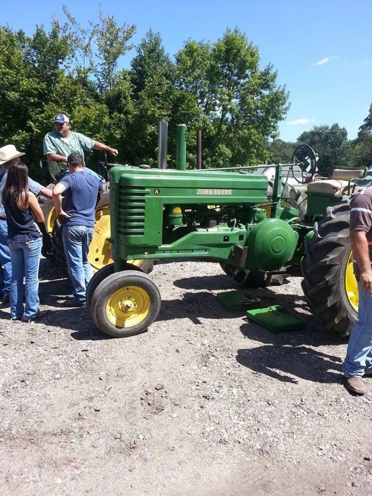 Sheldon Old Tractor Show John Deere-47