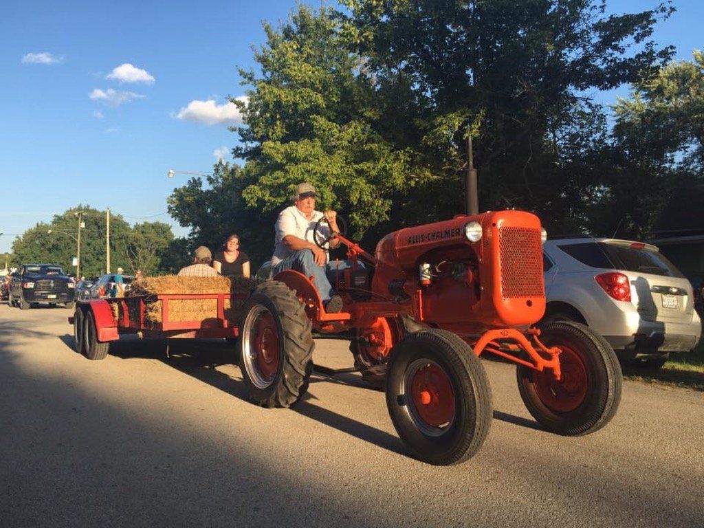 Sheldon Parade 18 tractor Allis Chalmers-59