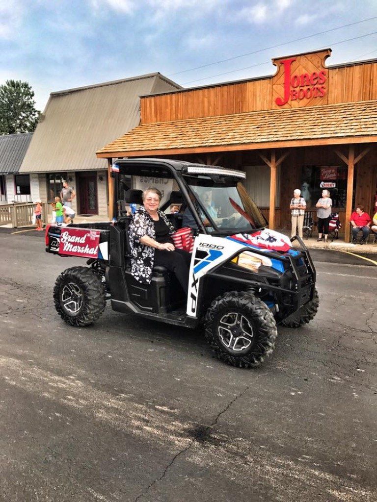 Sheldon Parade Grand Marshall-68