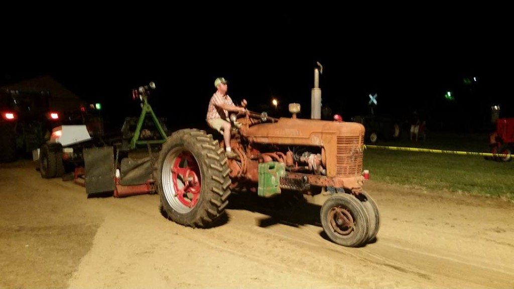 Sheldon Tractor Pull 4-91