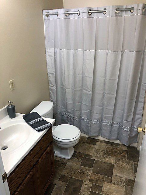 Bathroom | Sheldon Park Apartments