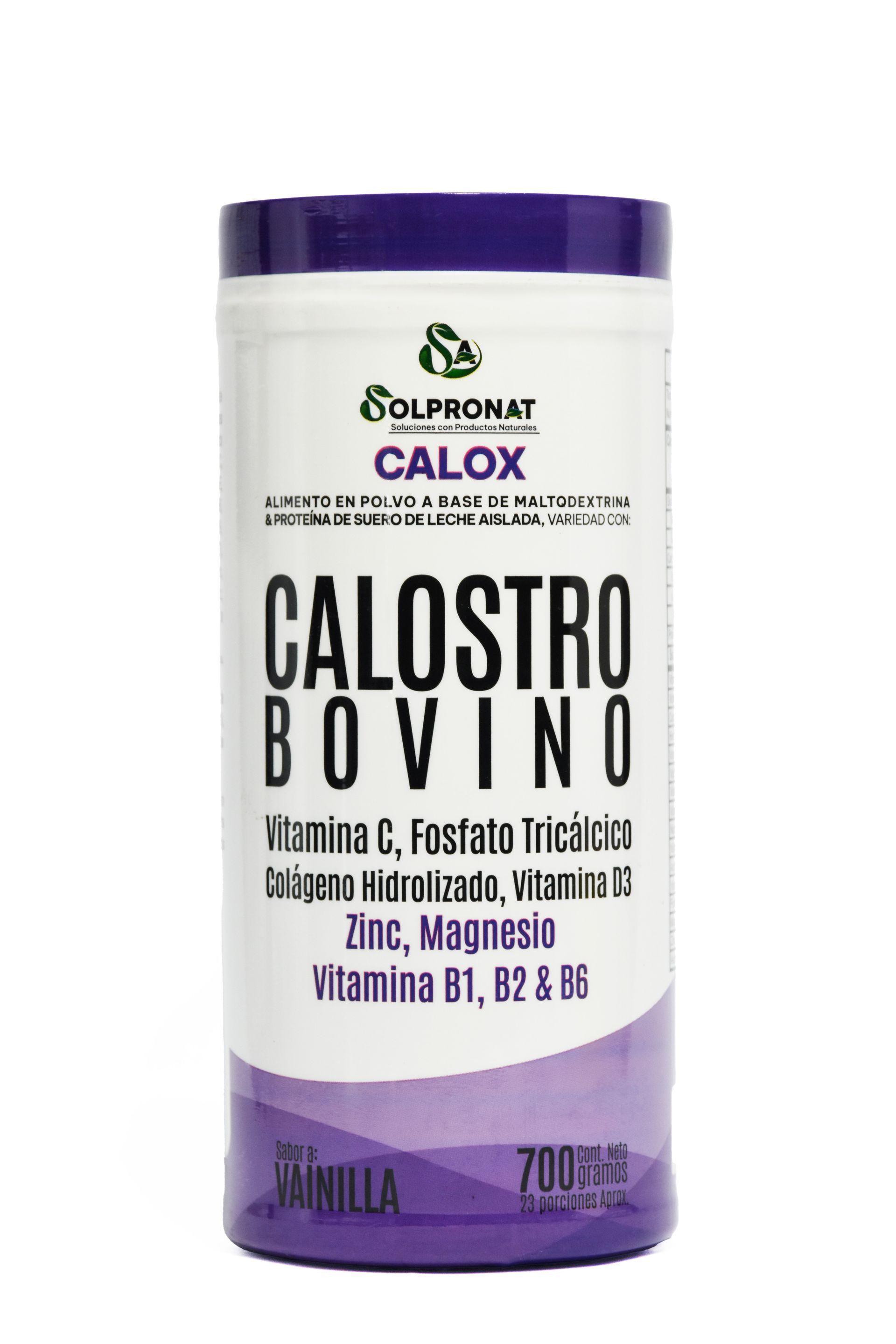 Un envase blanco y morado de calostro bovino en polvo Solpronat Calox con vitaminas y minerales indicados, sabor a vainilla.