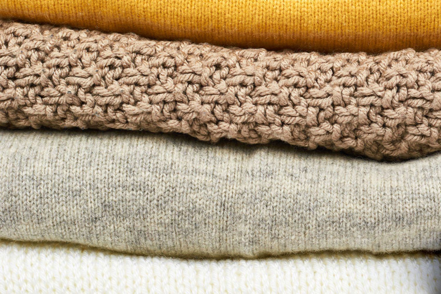 Lavaggio e follatura di tutti i tipi di maglierie confezionate