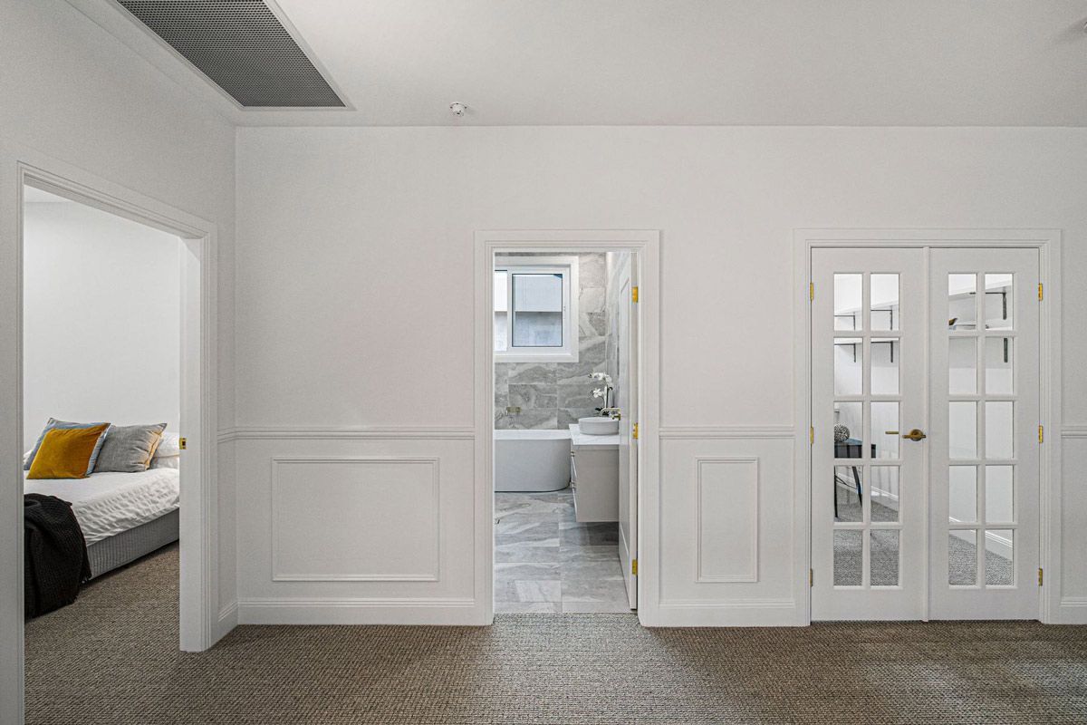 Knock Down Rebuilt Upper Floor Design