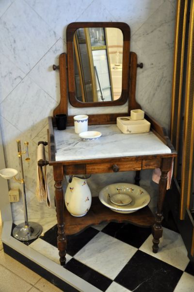 Mobile classico per bagno