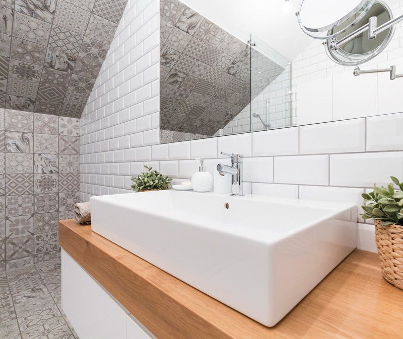 Elegant Bathroom Backsplash — North Texas — DGranite