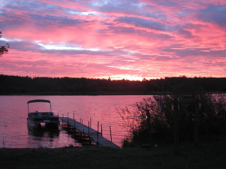 sunset-on-the-lake