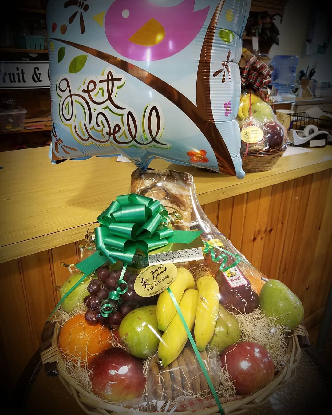 Fruit basket with 