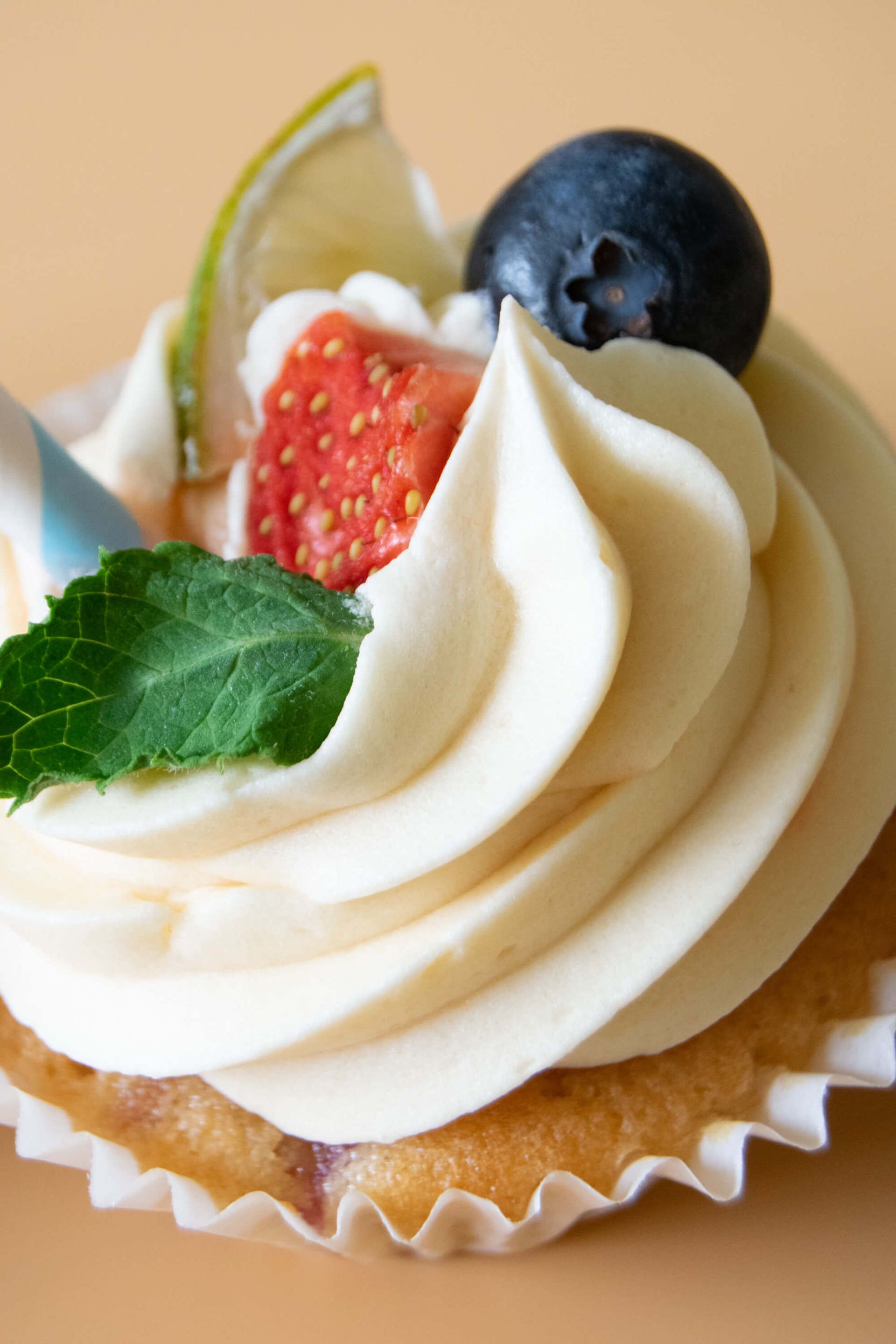 Close up of alcoholic cupcake frosting created by A Cherry On Top, Isle of Wight. Photo by MooksGoo