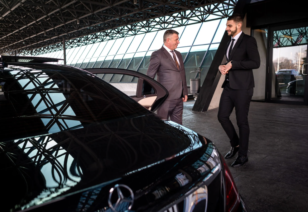 airport chauffeurs service