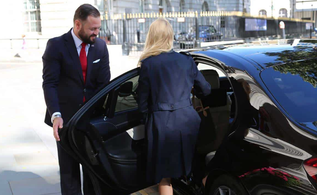 the best chauffeur service in Manhattan